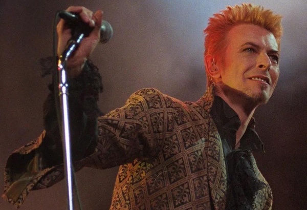 David Bowie negli anni 90
