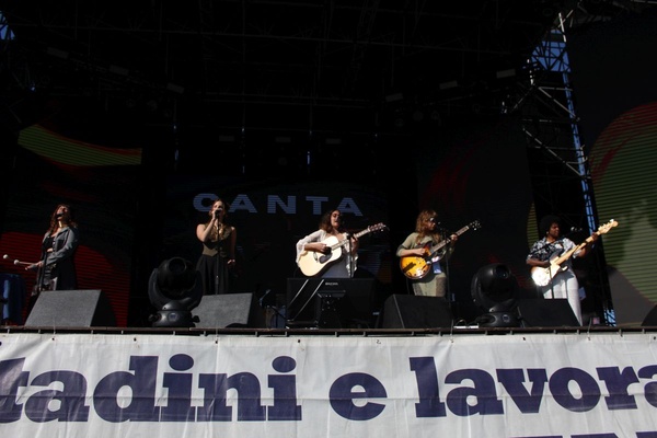 Canta fino a dieci