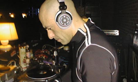 Intervista: Alessio Bertallot