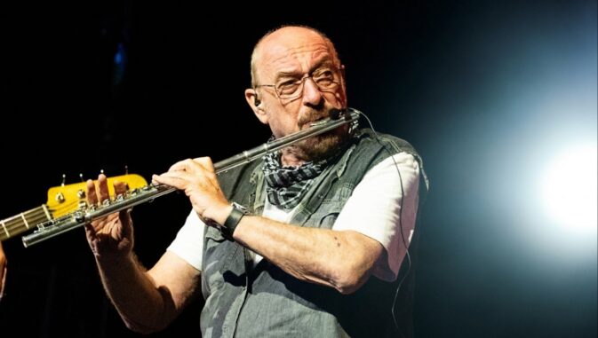 Jethro Tull: le dieci canzoni migliori secondo il magazine Singers Room. E Ian Anderson rivela: “Mai preso droghe”