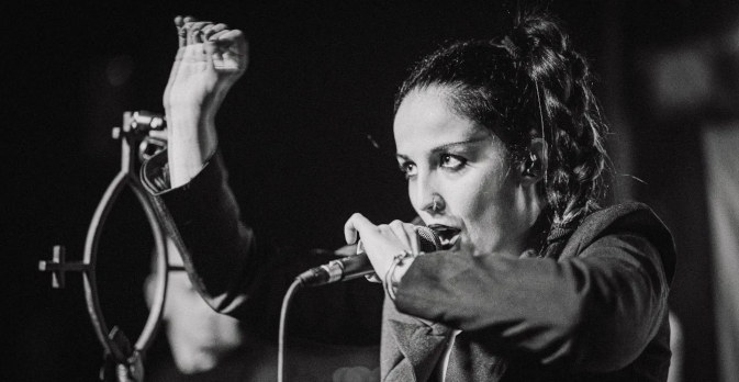 Rituali oscuri tra post-punk e metal