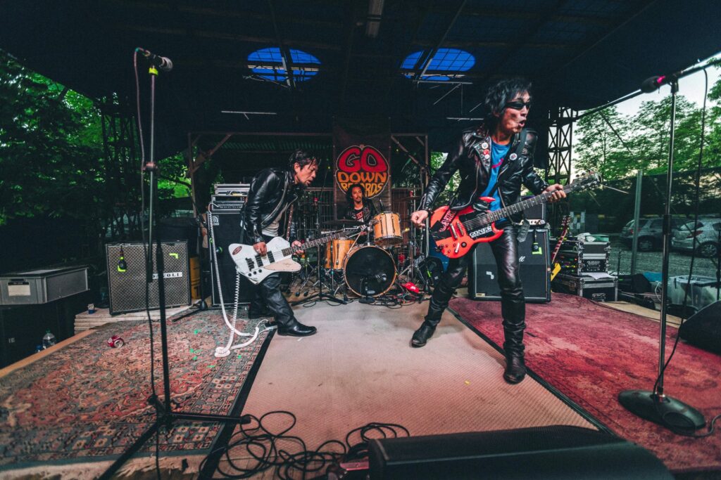 Anteprima: Uzeda, Guitar Wolf - Il massimo dal Maximum