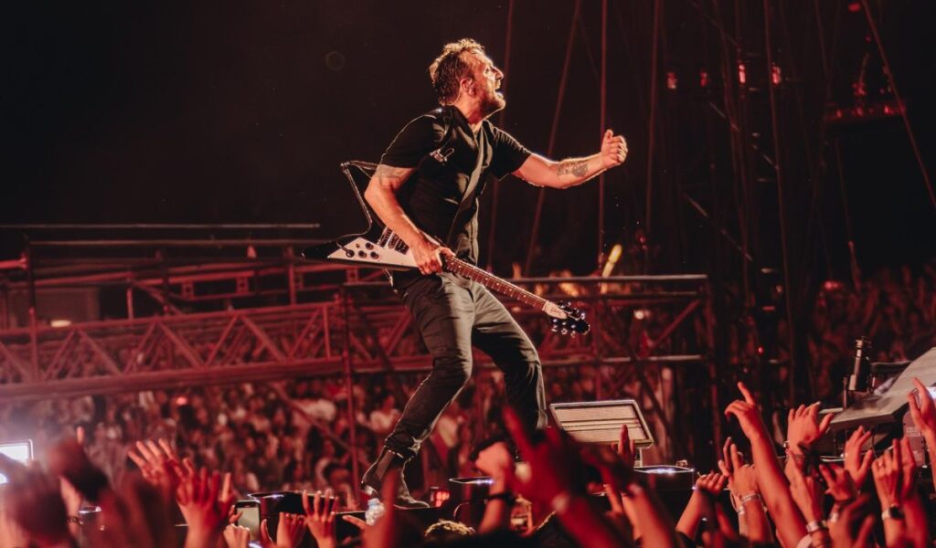 Anteprima: Cesare Cremonini: la scaletta del concerto a Milano (Ippodromo Snai La Maura). Tutte le d…