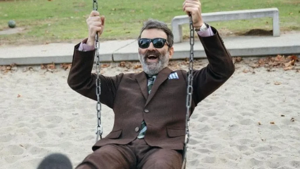 Anteprima: Eels: annunciato il nuovo album “Cookie Happened”. In ascolto il primo singolo “Cap In Ha…